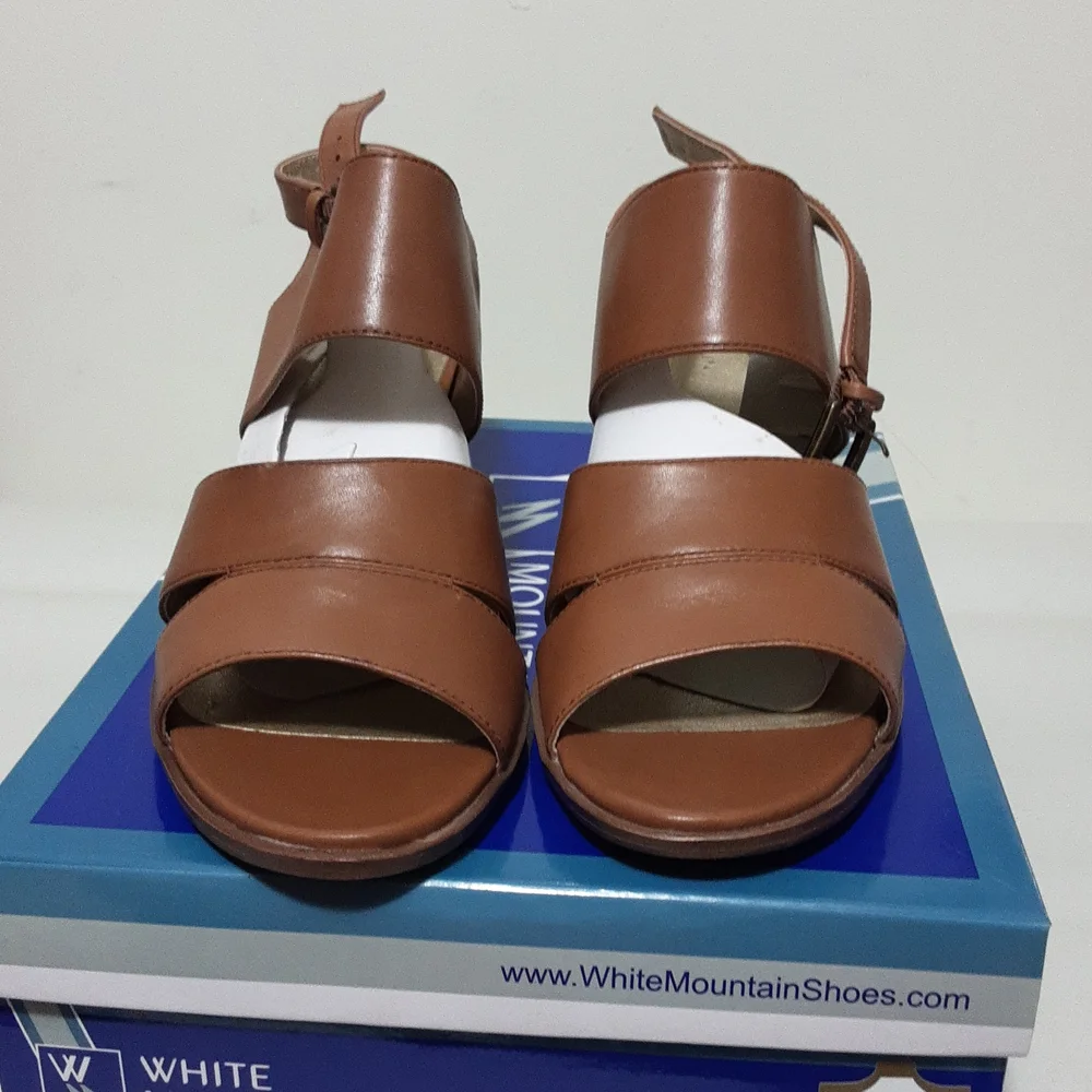 White‎ Mountain Saute Shoes